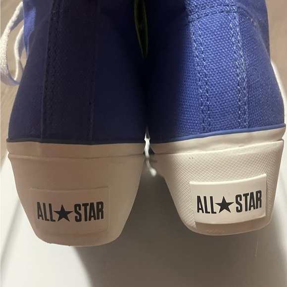 FINAL SALEConverse Chuck Taylor All-Star Blue High-Top Women's Sneakers, Size 10 - Picture 6 of 8